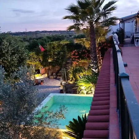 Rosa Xvi - Garden Guest house Vilar Torpim