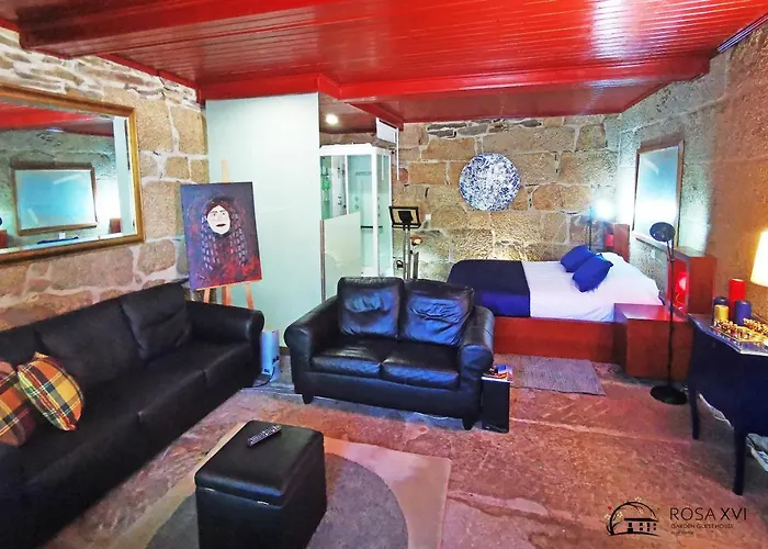 Rosa Xvi - Garden ゲストハウス Vilar Torpim