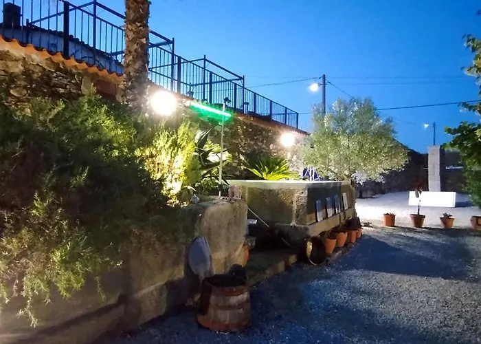 Rosa Xvi - Garden ゲストハウス 3*